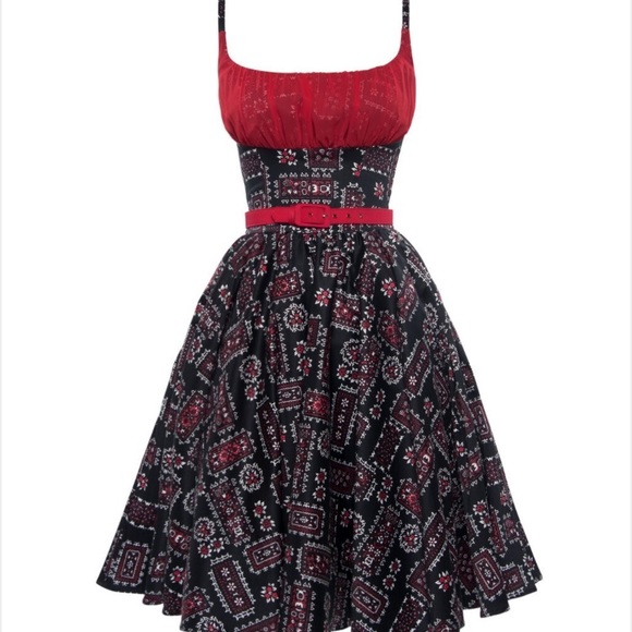 Pinup Couture Dresses & Skirts - Pinup Couture Holly Swing Dress